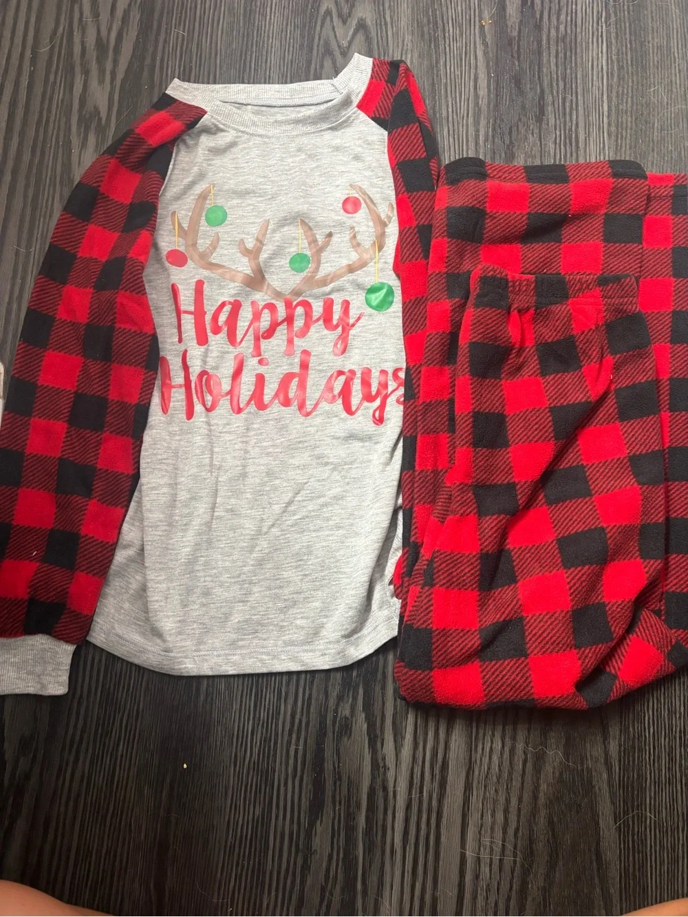 ❗️3/$15❗️Kids Red Buffalo Plaid 'Happy Holidays' Pajama Set